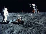 Aldrin z Apolla 11 u souboru EASEP (21.07.1969)
