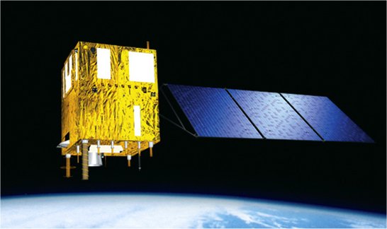 Orbital produz no país painel solar para satélites