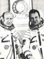 Posádka Sojuzu 19 A.Leonov a V.Kubasov