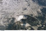 Hora Fuji v Japonsku vyfotografovan posdkou STS-107 (22.01.2003)