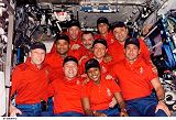 Spolen fotografie obou posdek na ISS (13.12.2006)
