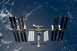 Stanice ISS pi odletu raketoplnu Discovery STS-119 (25.03.2009)