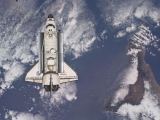 Raketopln Atlantis STS-132 pi pletu k ISS (16.05.2010)