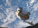 Modul MRM-1/Rassvet bhem penen na ISS (18.05.2010)