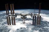 Stanice ISS pi odletu raketoplnu Endeavour STS-134 (30.05.2011)
