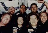 Kompletn posdka STS-41G na obn drze (12.10.1984)