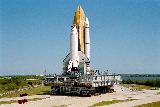 Pevoz STS-90 na rampu 39B (23.03.1998)