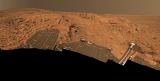 Panorama krteru Gusev z Columbia Hills [Spirit, Sol 231] (27.08.2004)