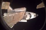 Endeavour STS-89 pipojen k Miru (24.01.1998)