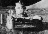 Pi prvn vychzce vyzkouel E. Cernan jzdn vlastnosti Roveru 