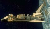 Řez orbiterem s modulem Spacelab v nákladovém prostoru
