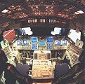 Nov vzhled palubn desky orbiteru Atlantis (1999)