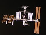 Mezinárodní kosmická stanice ISS při příletu Discovery STS-124 (02.06.2008)