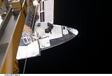 Raketoplán Discovery STS-128 připojený ke stanici ISS (06.09.2009)