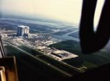 Pohled na VAB z Discovery před přistáním na KSC (19.04.1985)
