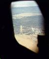 Pohled z okénka Challengeru před přistáním