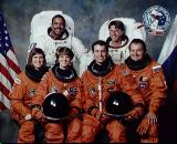 Posádka STS-63